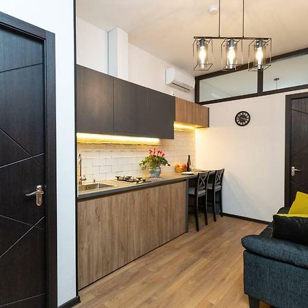 شقة Wehost Cozy Nest تبليسي المظهر الخارجي الصورة